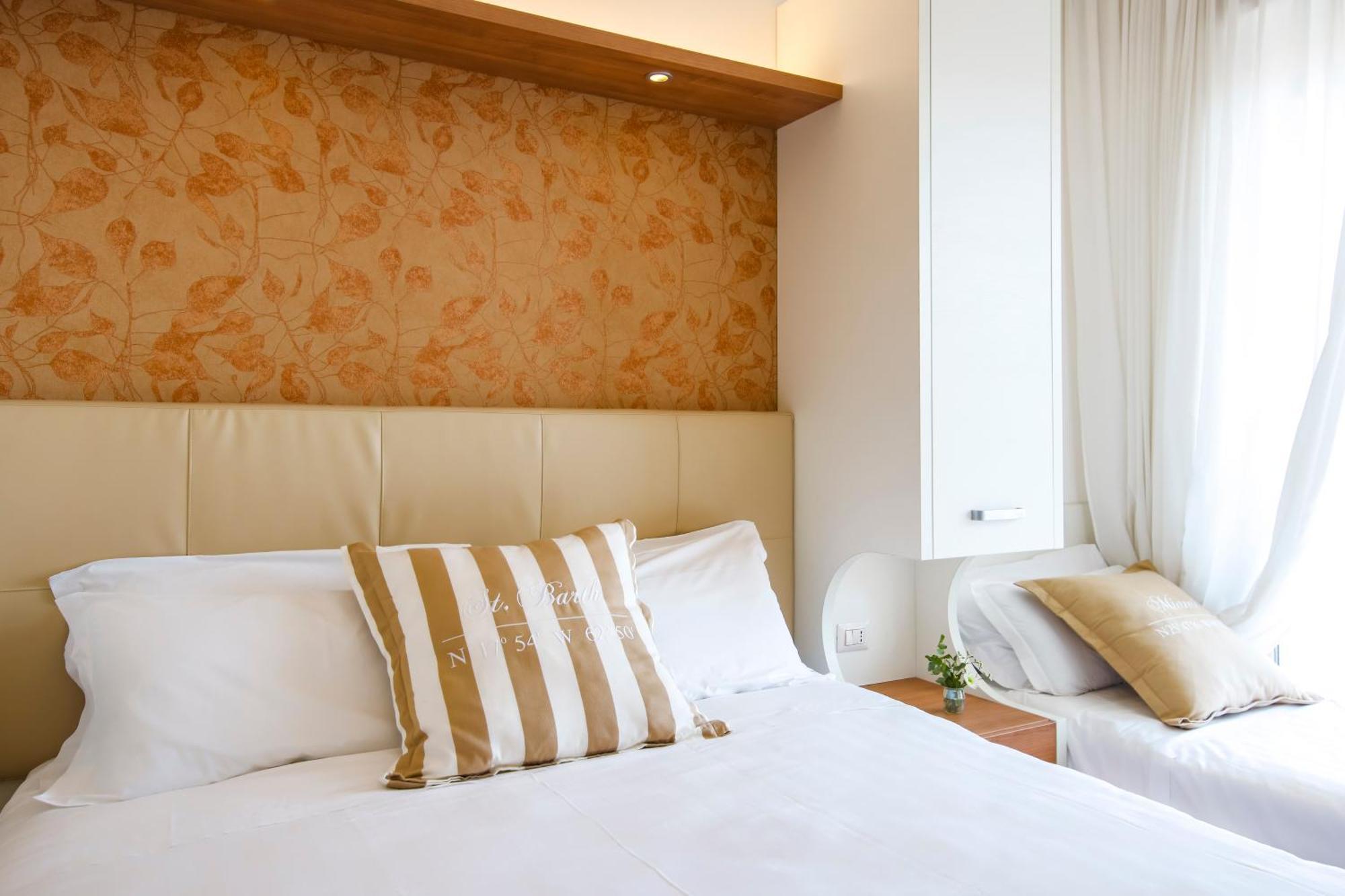 Eurhotel Rimini Ngoại thất bức ảnh