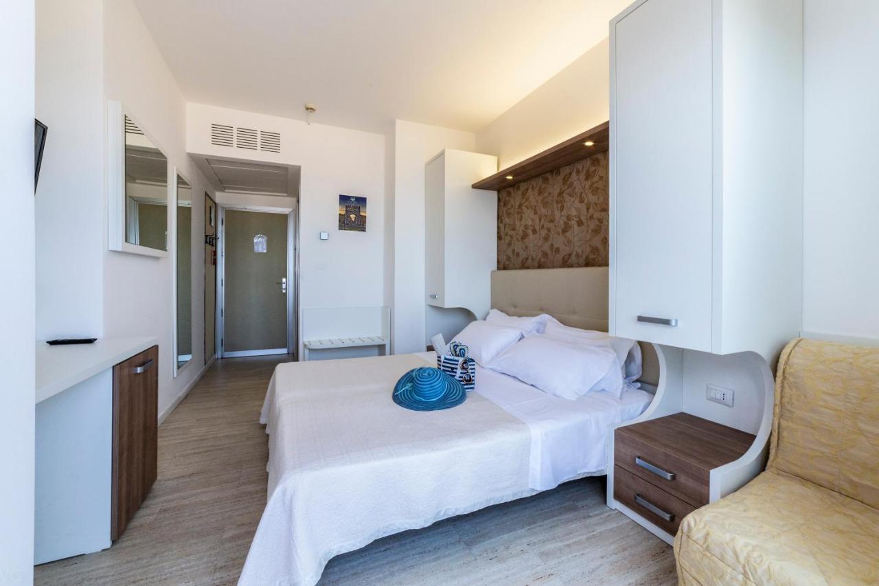 Eurhotel Rimini Ngoại thất bức ảnh